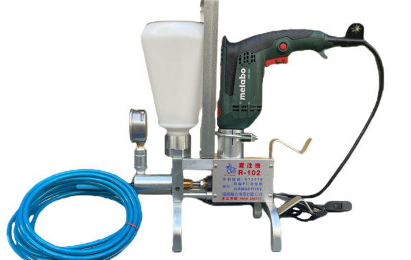 High-Pressure Grouting: A Beginner's Guide 5 A picture of a R-102 High-Pressure Grouting Machine Model